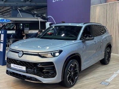 Volkswagen Tayron 1.5 EHYBRID 204 R-LINE DSG6